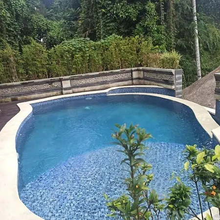 Batu Agung Laplapan Hotel